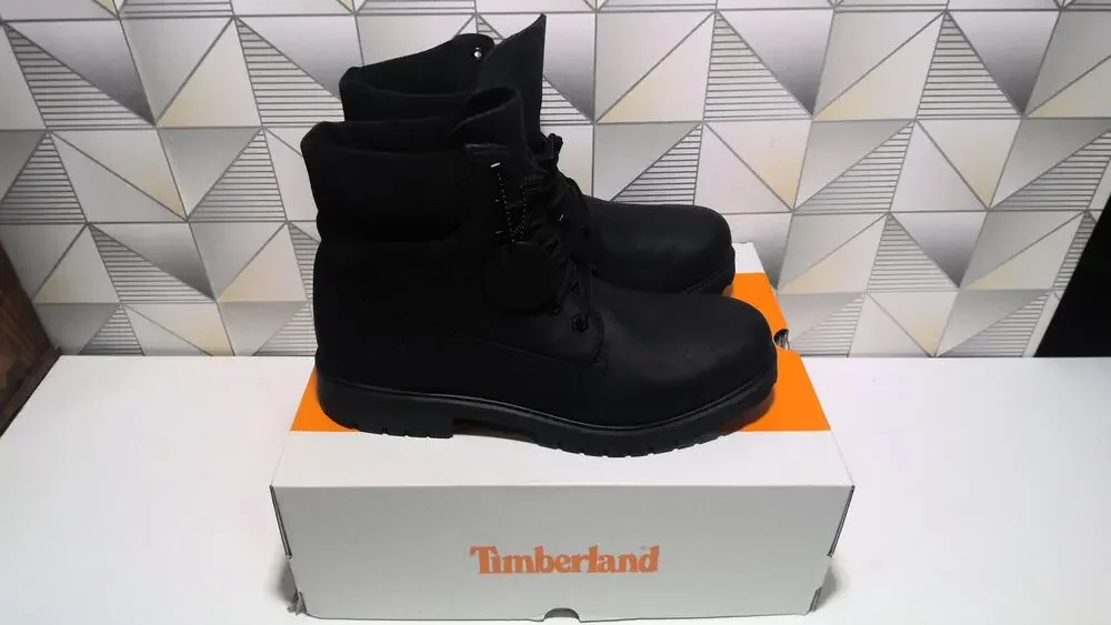 Timberland 25 6-Inch Waterproof Boots Men’s 10.5 Black TB0A6CH6 W02 New Box